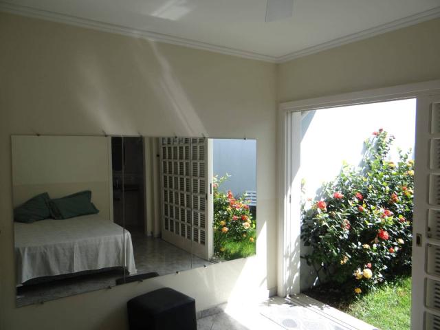 Casa para Venda em Taubaté - 4