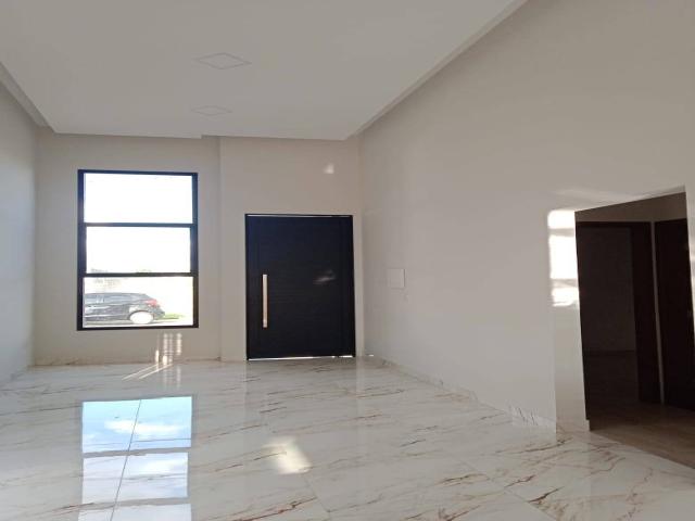 #30 - Casa para Venda em Tremembé - SP - 2