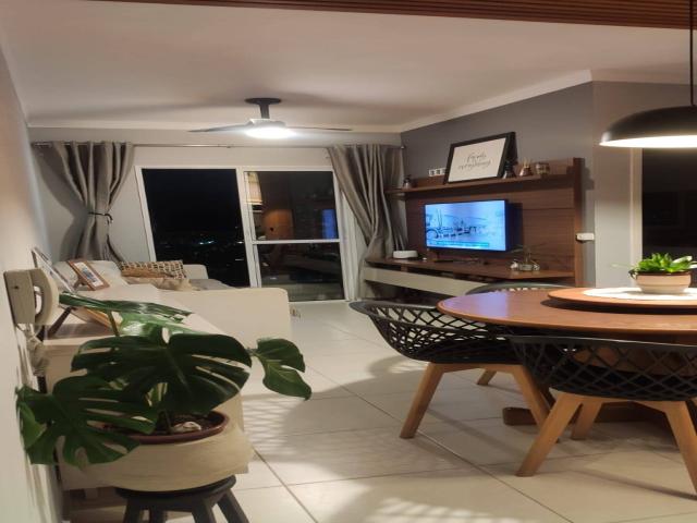 #45 - Casa para Venda em Taubaté - SP - 1