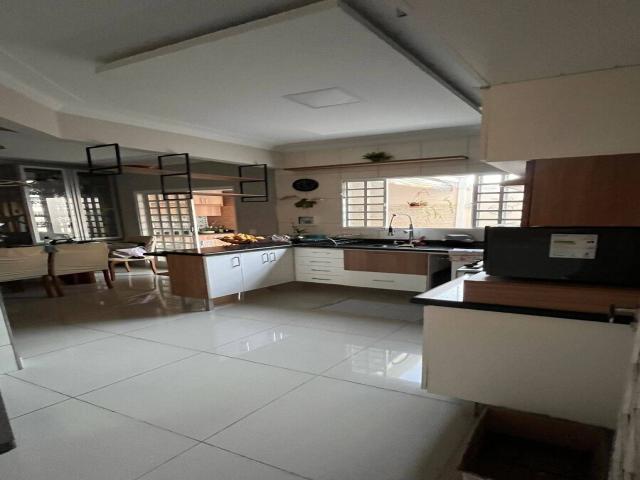 Casa para Venda em Taubaté - 4