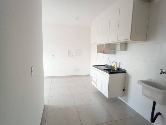 #82 - Apartamento para Locação em Taubaté - SP - 2