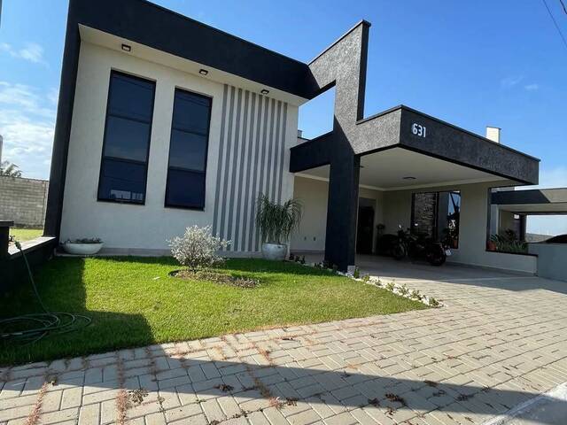 #90 - Casa para Venda em Tremembé - SP - 1