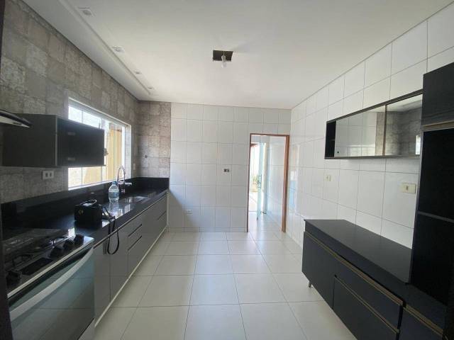 Casa para Venda em Taubaté - 4