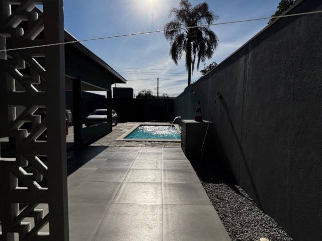 #101 - Casa para Venda em Tremembé - SP - 2