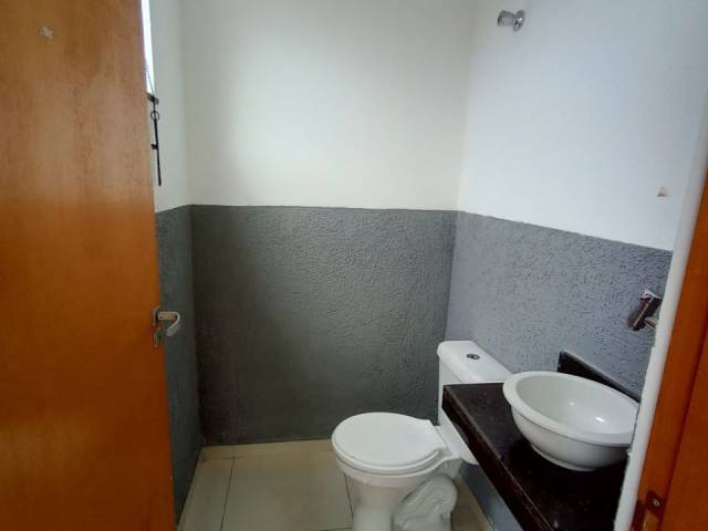 #111 - Sala para Locação em Taubaté - SP - 2