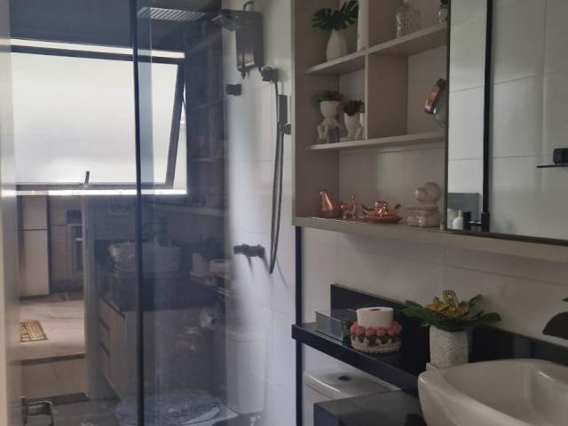 #114 - Casa para Venda em Caçapava - SP - 2