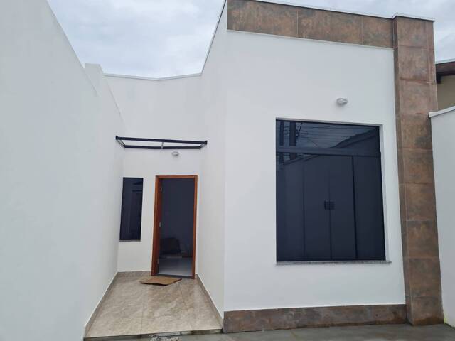 #122 - Casa para Venda em Taubaté - SP - 2