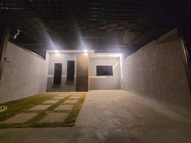 #127 - Casa para Venda em Taubaté - SP - 3