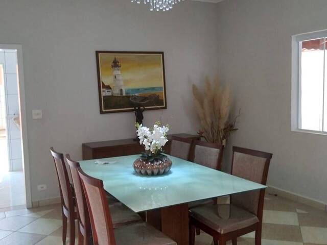 Sobrado para Venda em Taubaté - 5